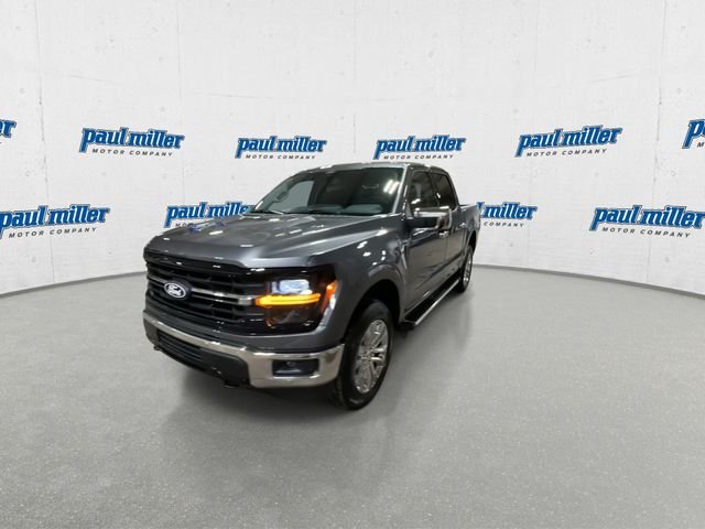 Used 2026 Gray Metallic Ford XLT image 4
