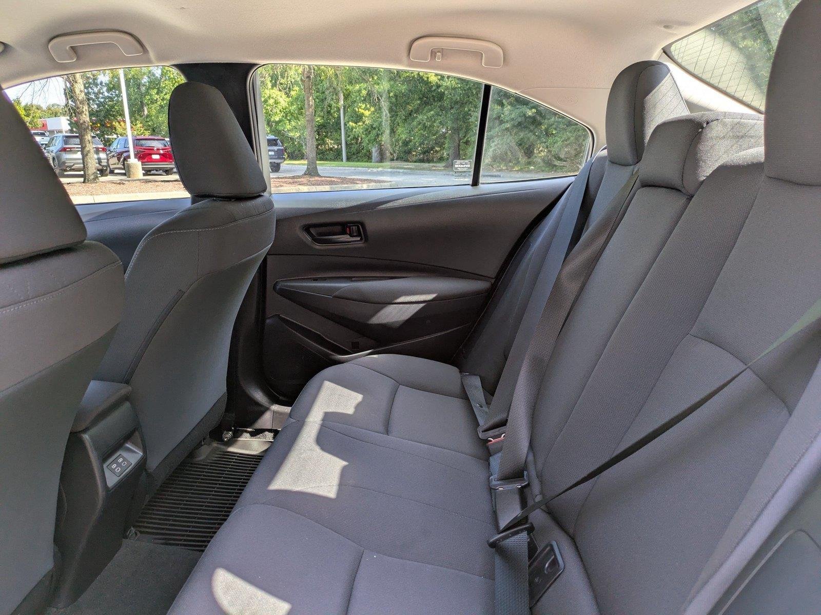 Used 2024  Toyota LE image 13
