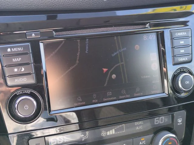 Used 2018 Gray Nissan SV image 23