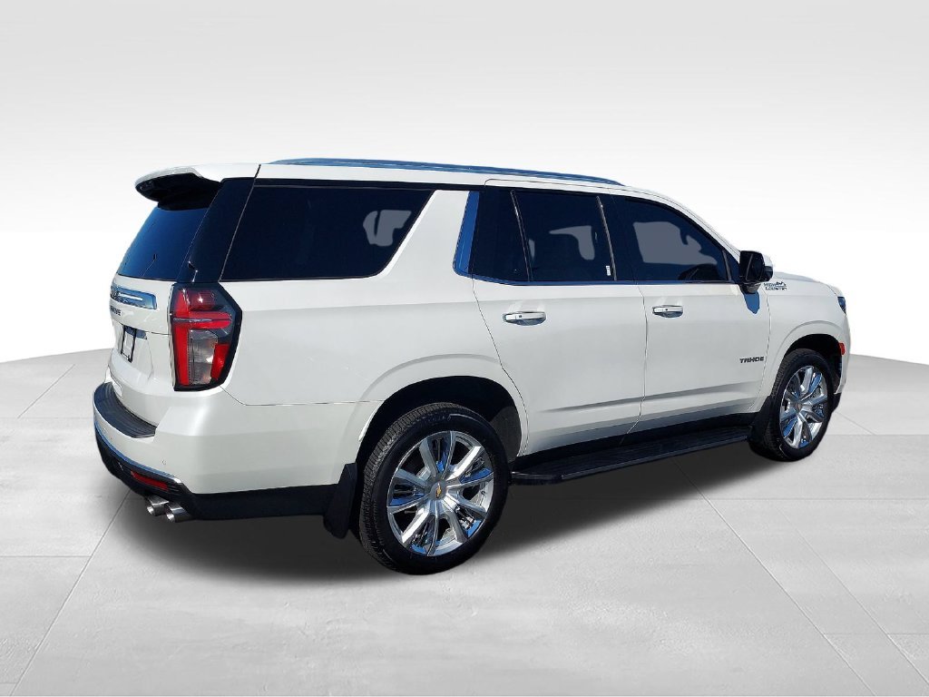 Used 2022 White Chevrolet High Country image 5