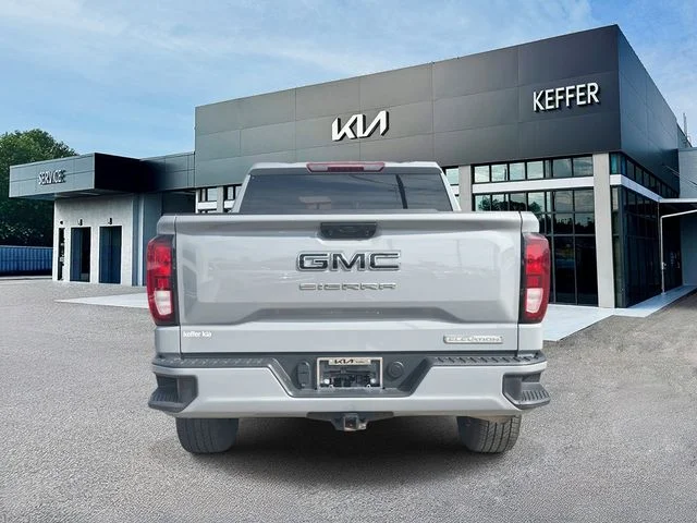 Used 2024 Gray GMC Elevation image 7