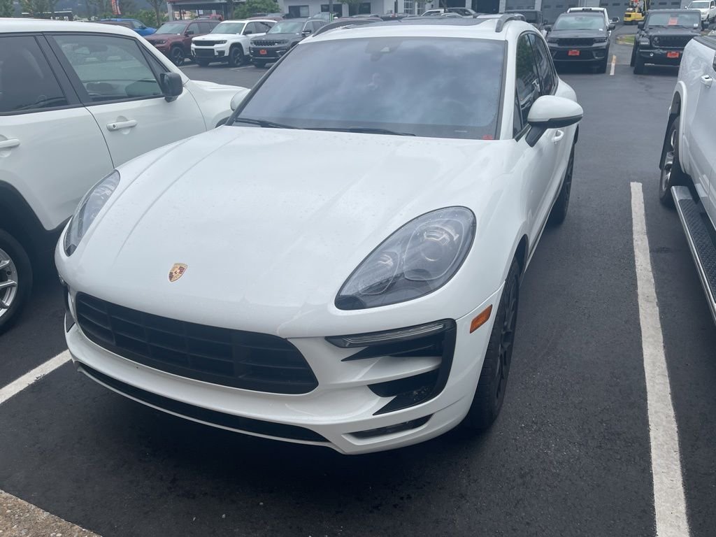 2018 Porsche Macan GTS's photo