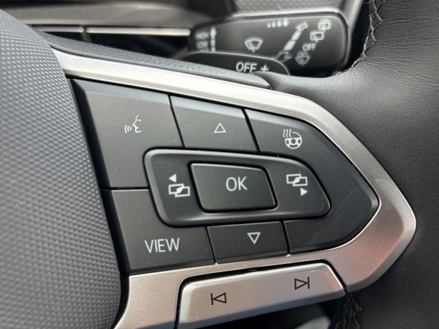 New 2026 Pure Gray Volkswagen 2.0T SEL Premium R-Line image 20