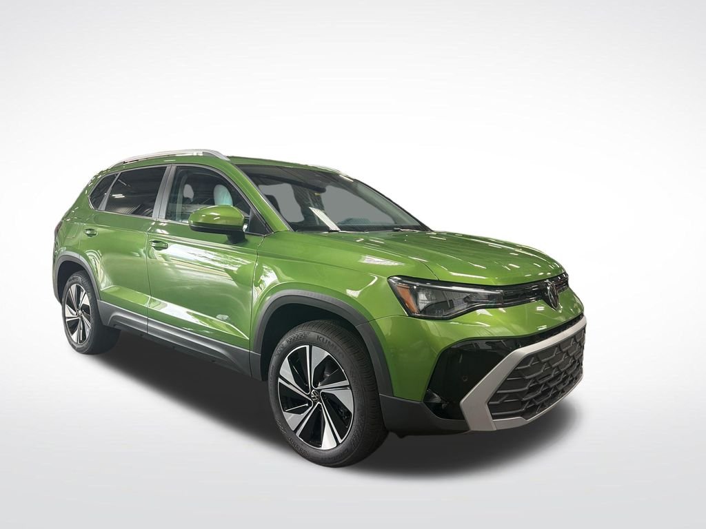 New 2026 Green Volkswagen 1.5T SE image 3