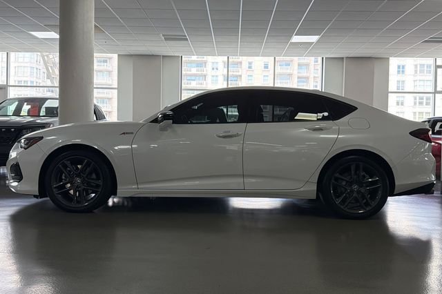 Used 2025 Platinum White Pearl Acura A-Spec Package image 9
