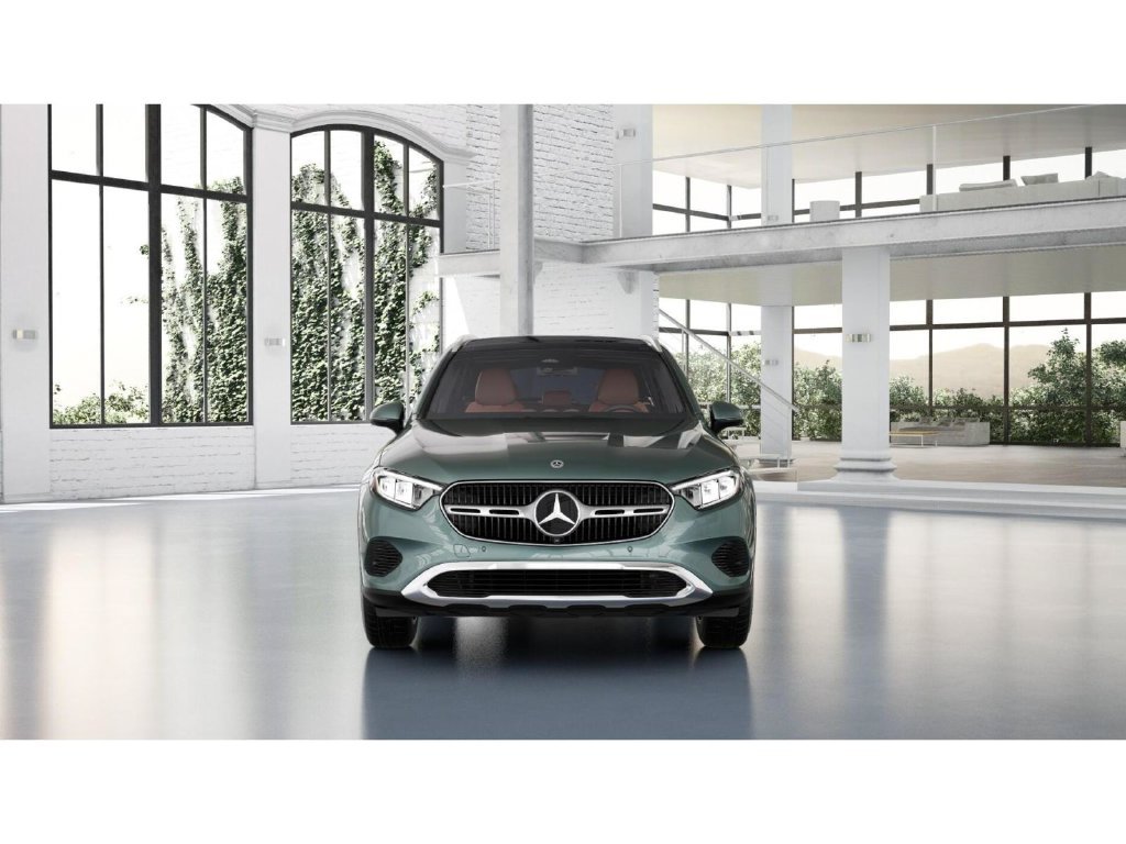 New 2027 Verde Silver Metallic Mercedes-Benz GLC 300 4MATIC® image 7