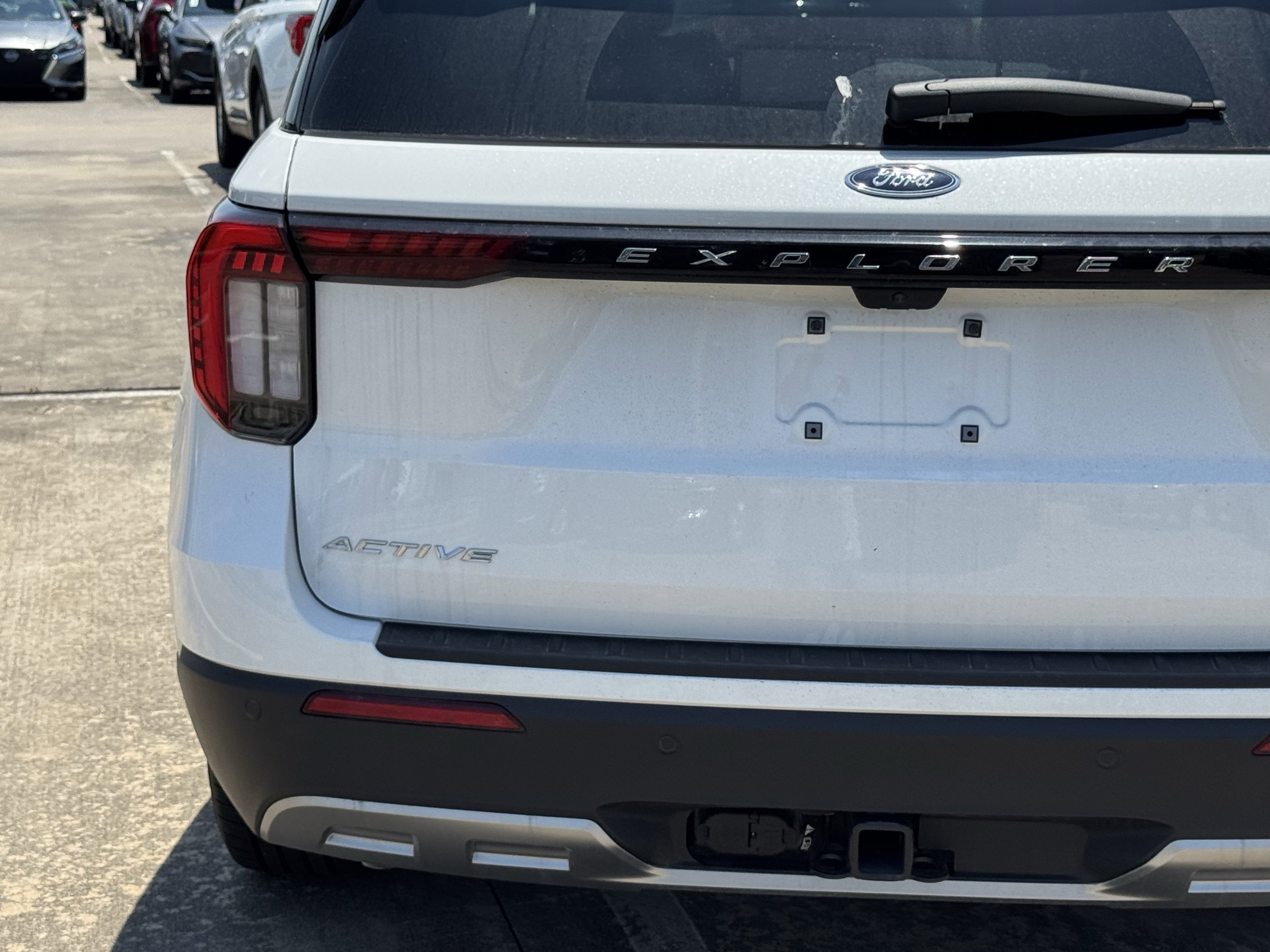New 2026 Star White Metallic Tri-Coat Ford Active image 6