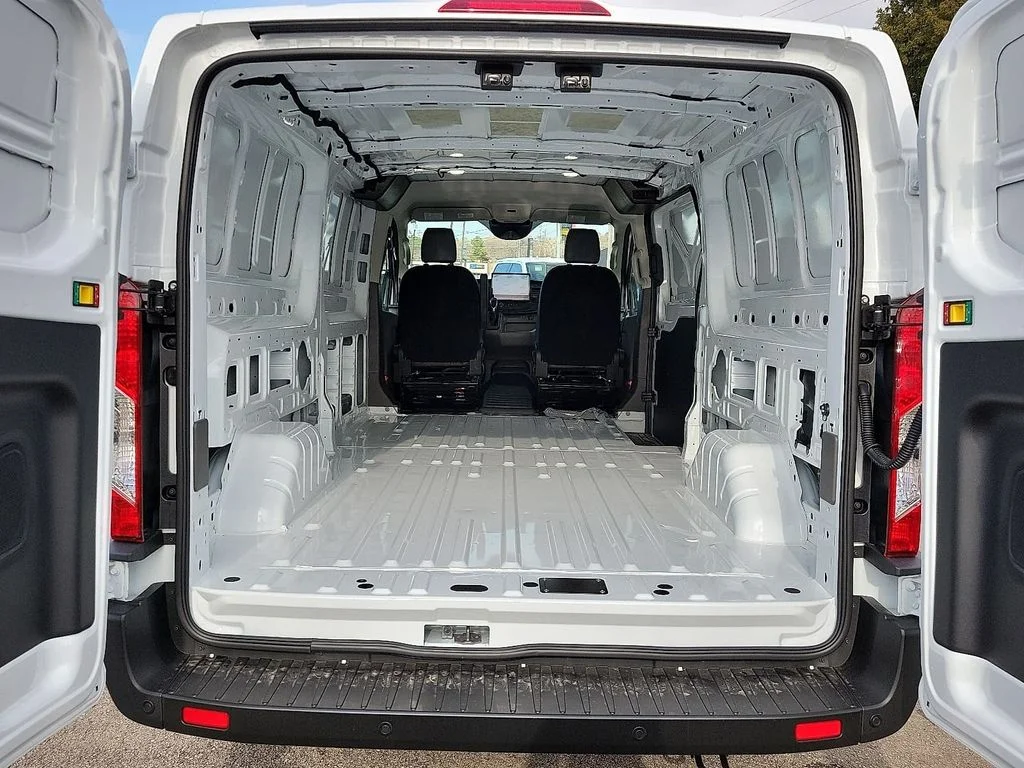 New 2026 Oxford White Ford Cargo Van image 8