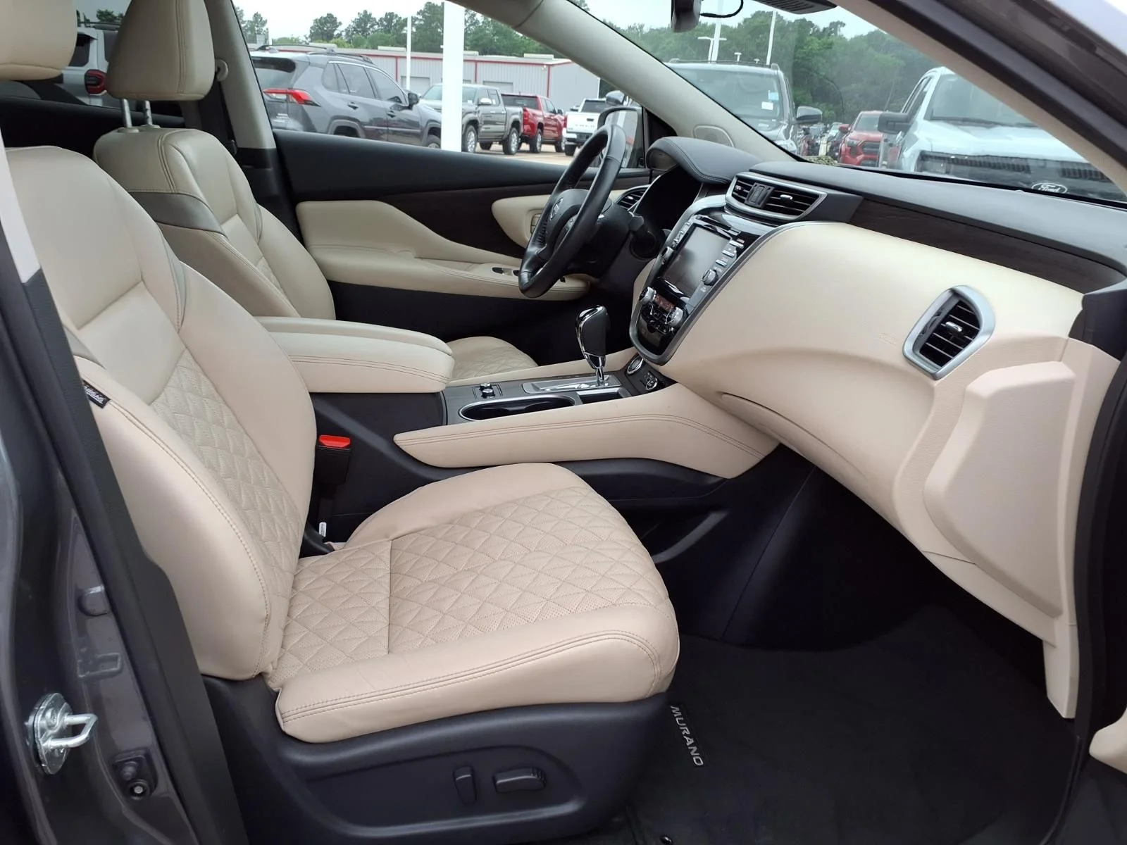 Used 2023 Gray Nissan Platinum image 20