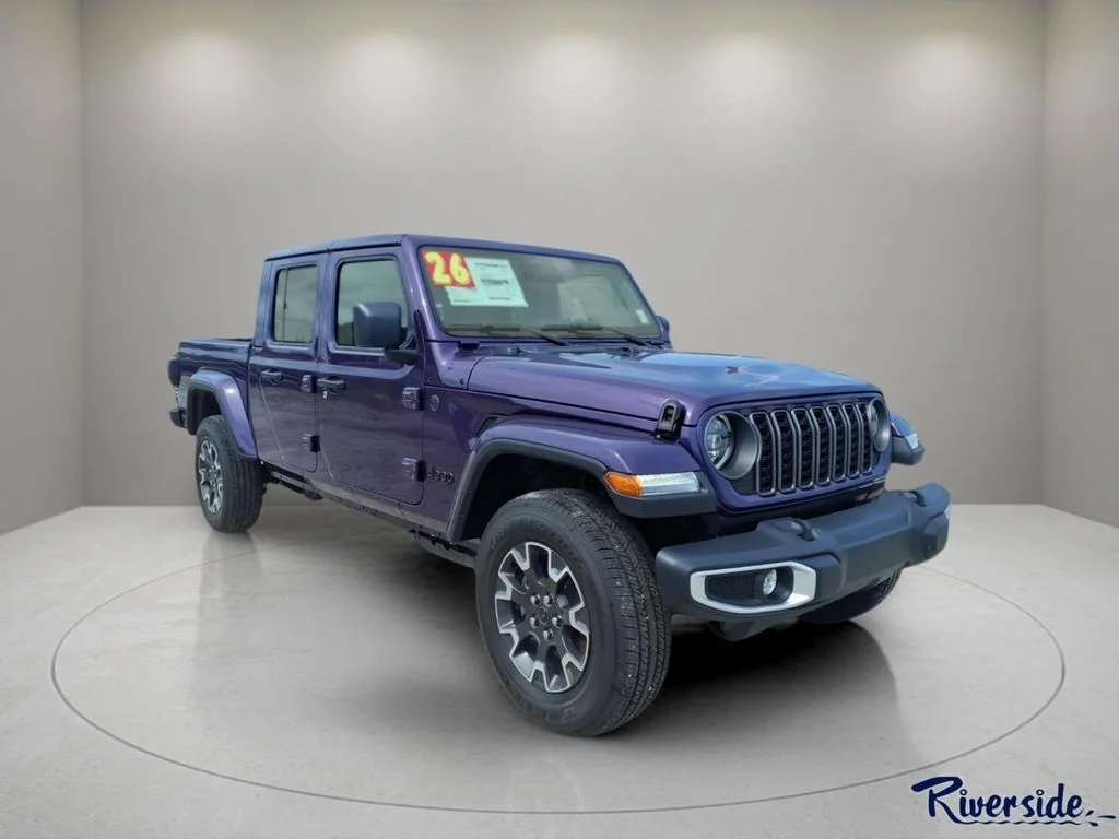 New 2026 Reign Exterior Paint Jeep Sahara image 1