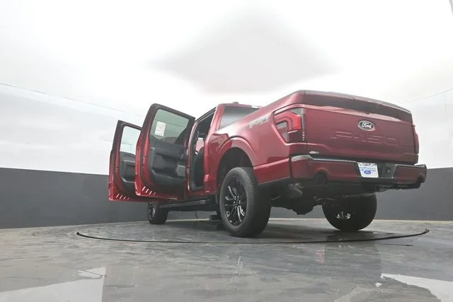 New 2026 Ruby Red Metallic Tinted Clearcoat Ford Lariat® image 37