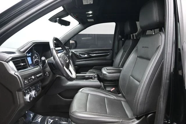 Used 2021 Black GMC Denali image 7