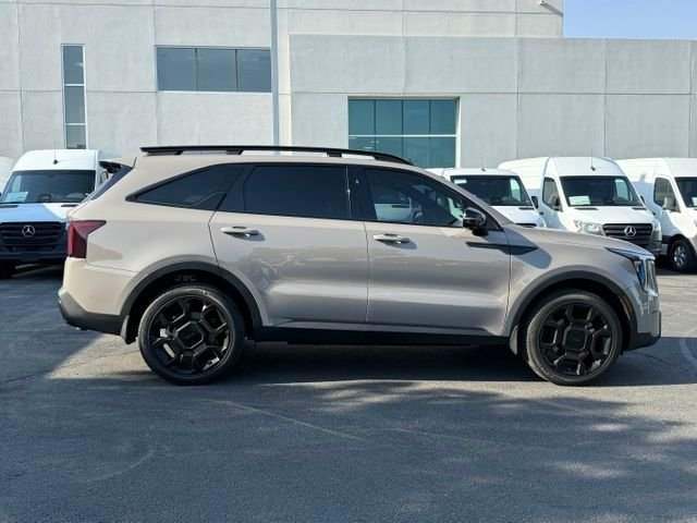 Used 2025 Brown Kia X-Line SX Prestige image 9