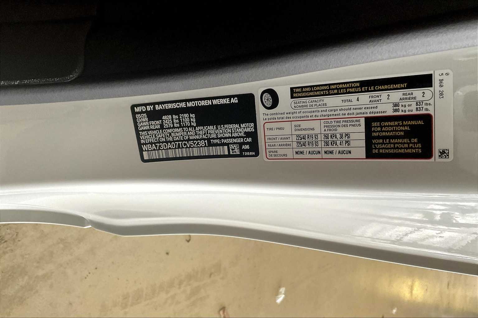 Used 2026 Mineral White Metallic BMW M440i image 18