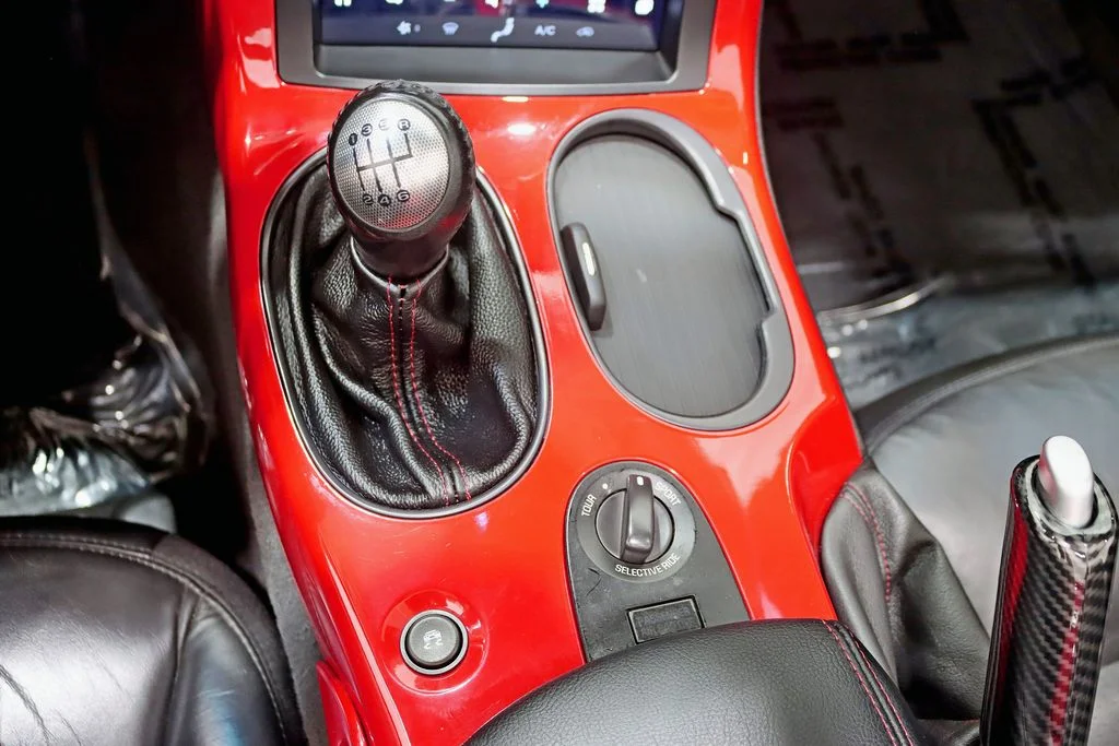 Used 2005 Red Chevrolet Base image 19
