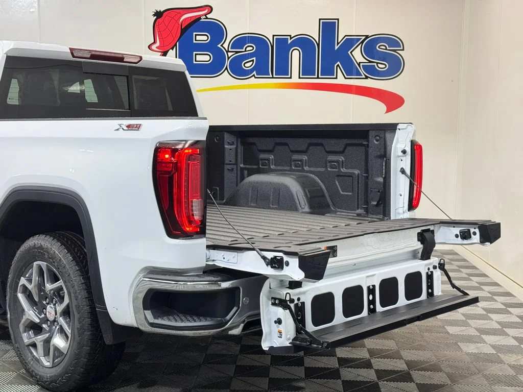 New 2026 Summit White GMC SLT image 8