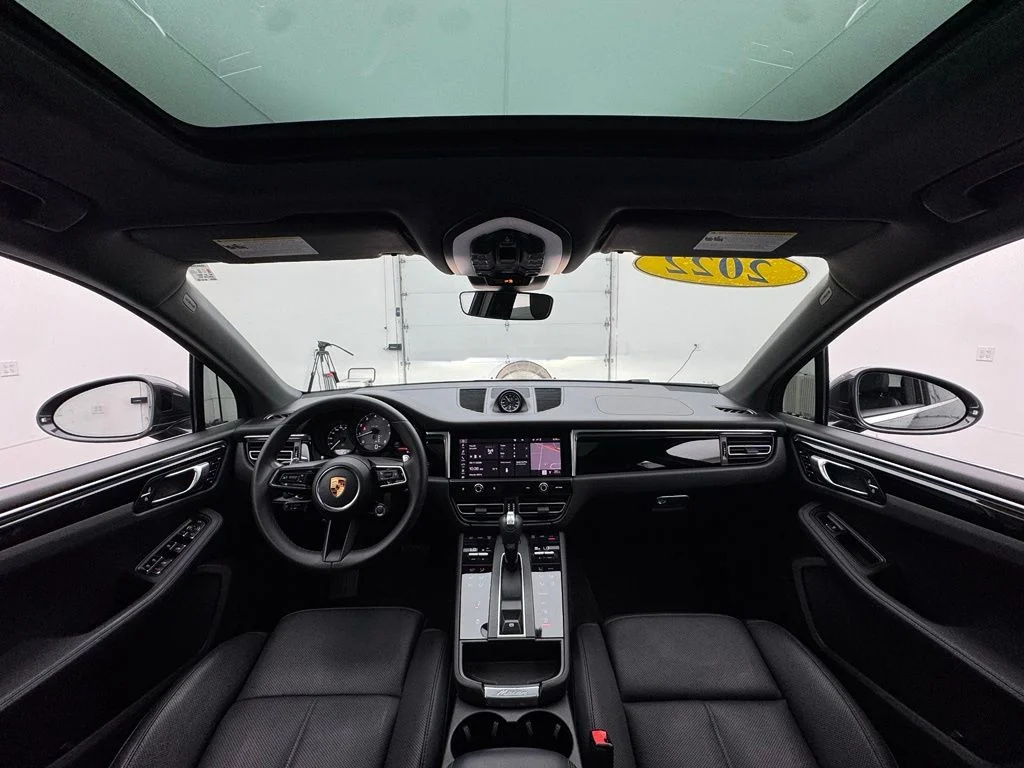 Used 2022 Volcano Grey Metallic Porsche S image 3