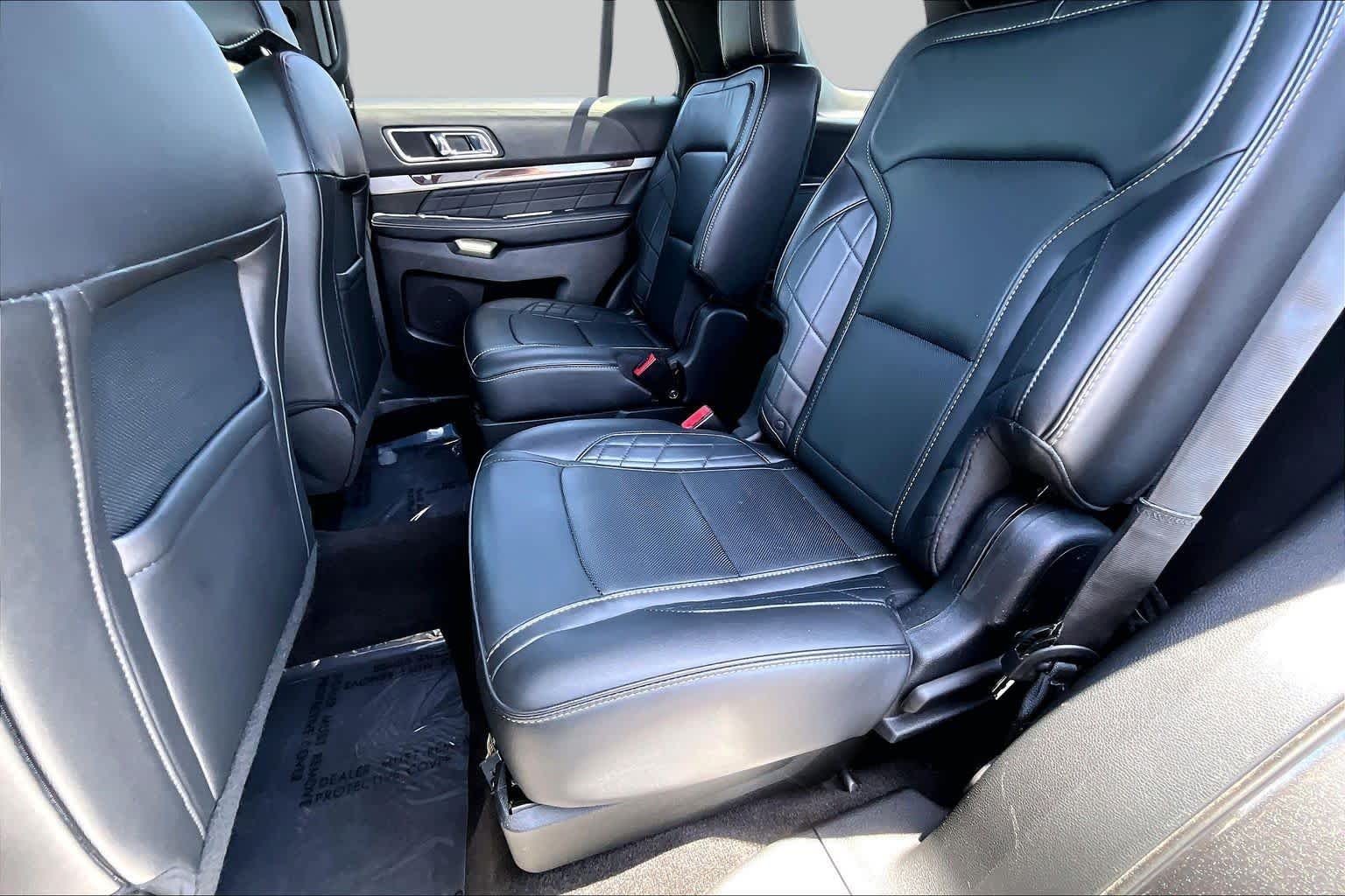 Used 2017 Magnetic Metallic Ford Platinum image 20