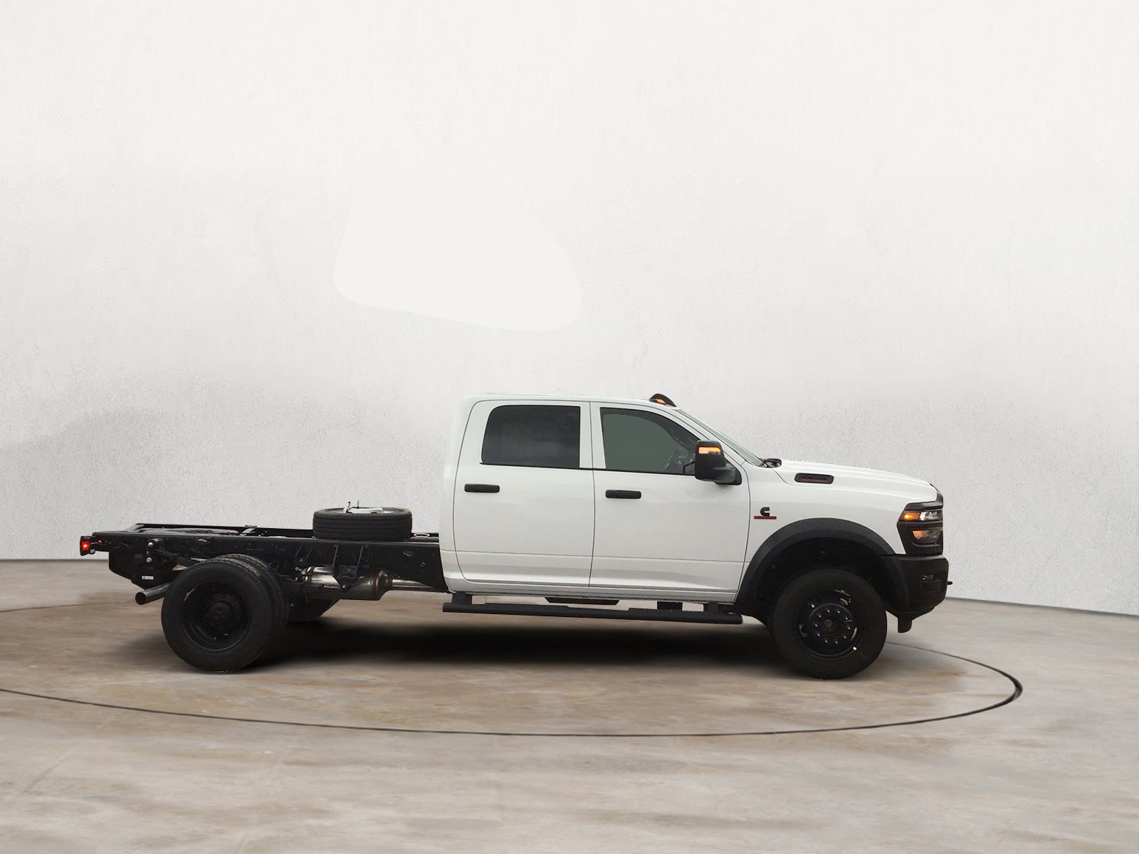 New 2026 Bright White Clearcoat RAM Tradesman image 11