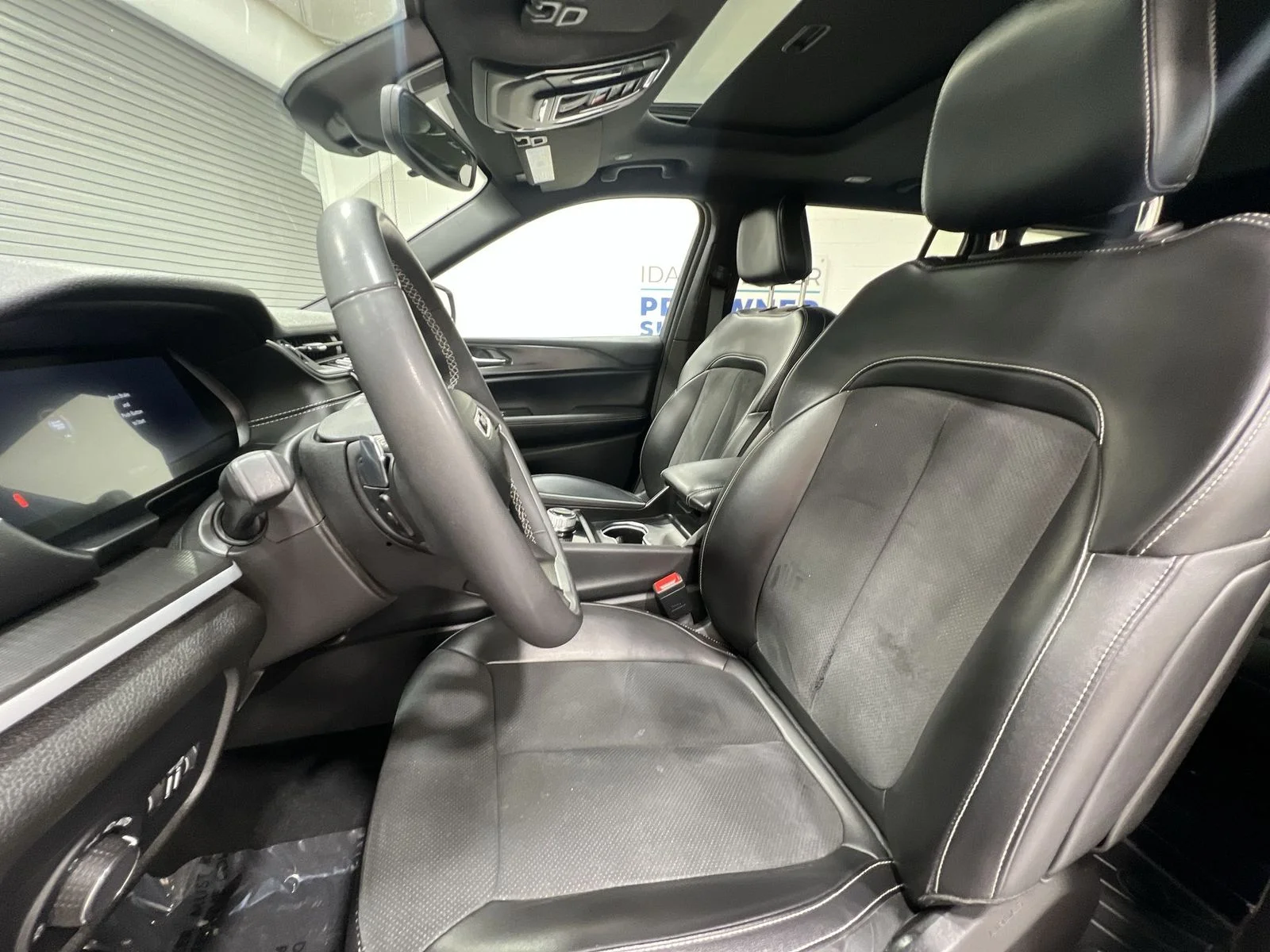 2024 Jeep Grand Cherokee L Altitude - Photo 11