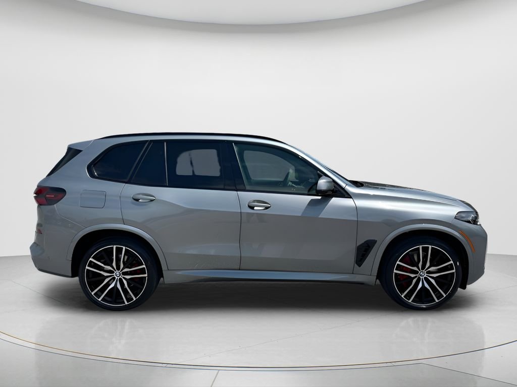 New 2026 Skyscraper Grey Metallic BMW xDrive40i image 4