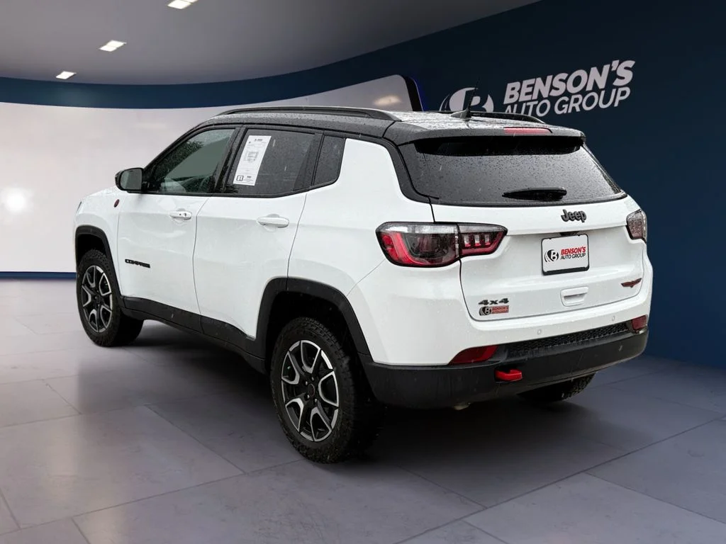 Used 2025 White Jeep Trailhawk image 3