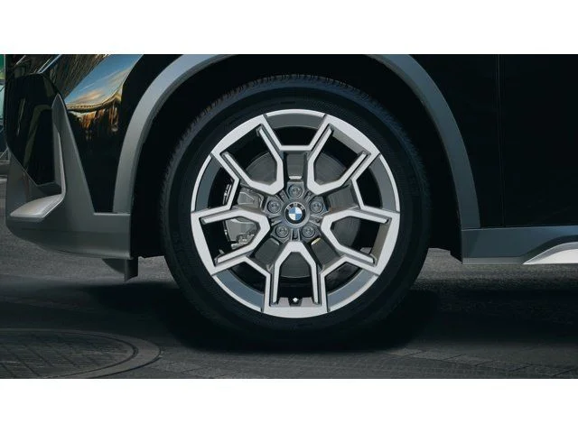 New 2026 Black Sapphire Metallic BMW xDrive28i image 7