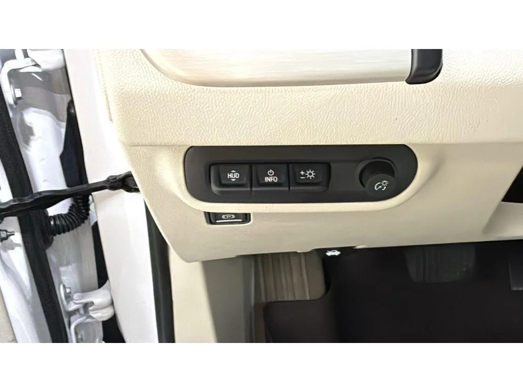 Certified Used 2023 White Frost Tricoat GMC Denali image 16