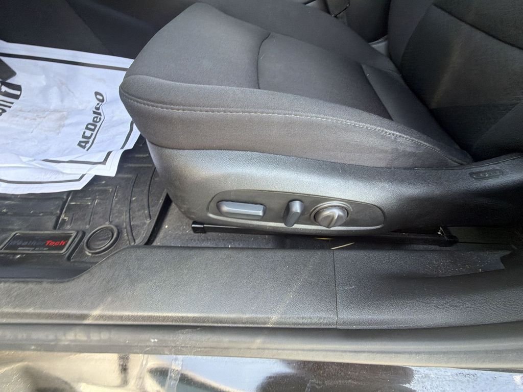 Used 2024 Black Chevrolet LT image 18
