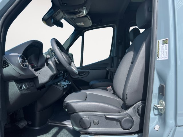 Used 2024 Gray Mercedes-Benz  image 10