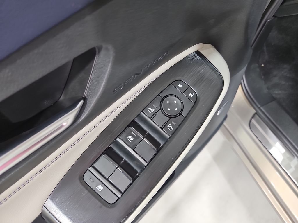 New 2026 Bronze Nissan SL image 12