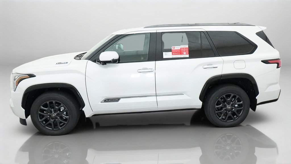 New 2026 Wind Chill Pearl Toyota Platinum image 2
