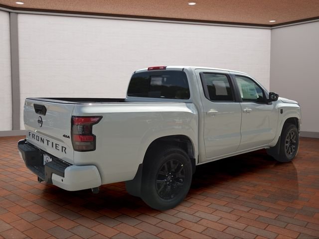 New 2026 Glacier White Nissan Crew Cab SV image 3