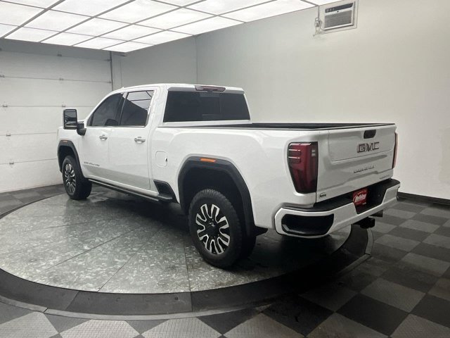 Used 2025 Summit White GMC Denali image 2