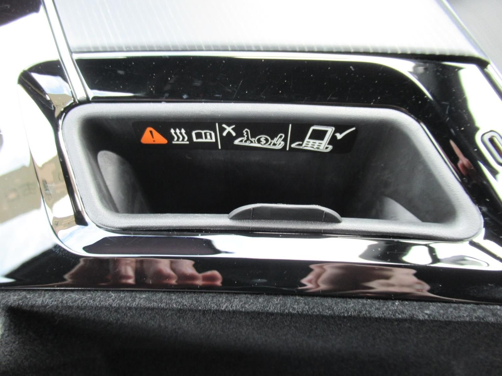 Used 2025 Red Cadillac Luxury image 28