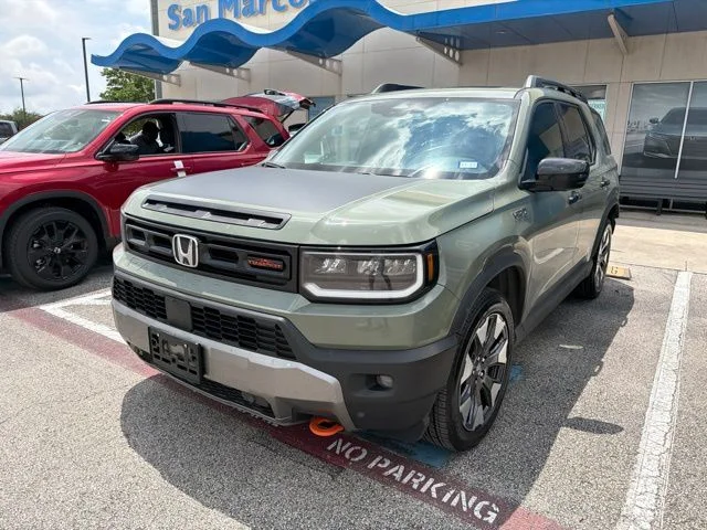 Certified Used 2026 Green Metallic Honda TrailSport Elite image 2