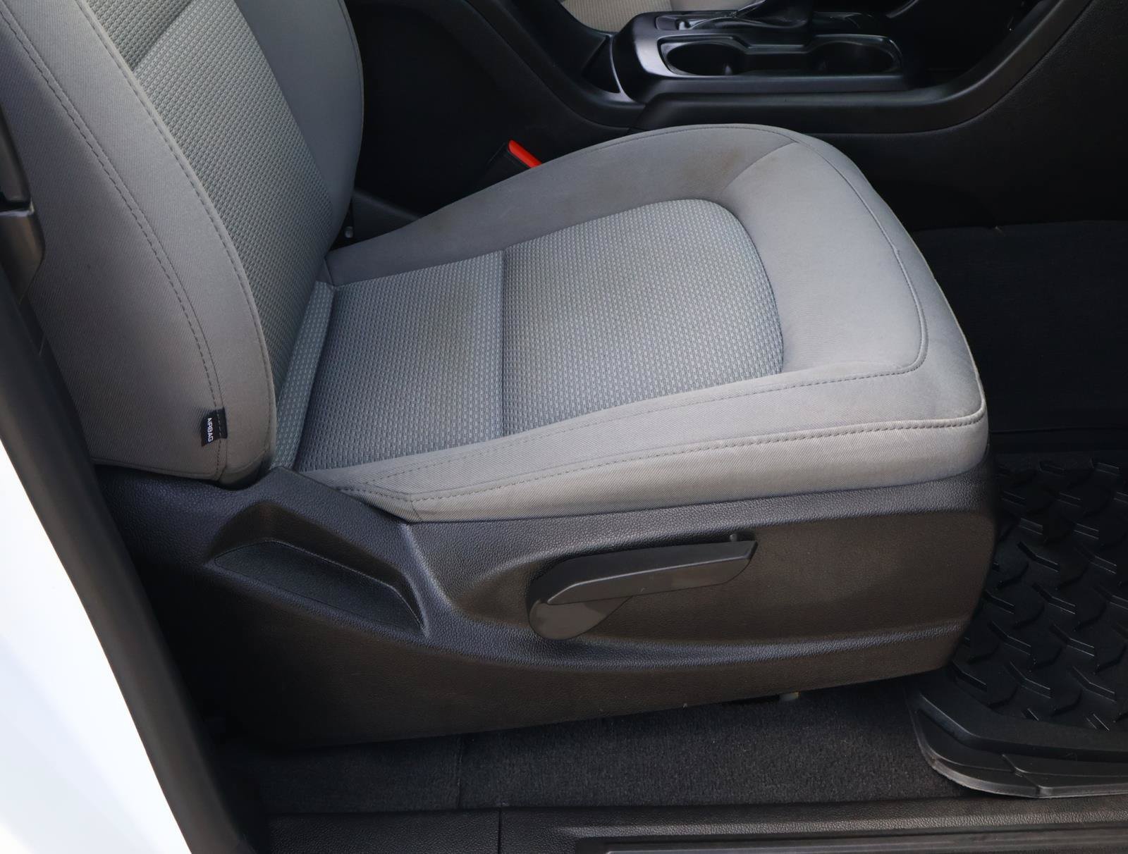 Used 2019 Summit White Chevrolet Work Truck image 16