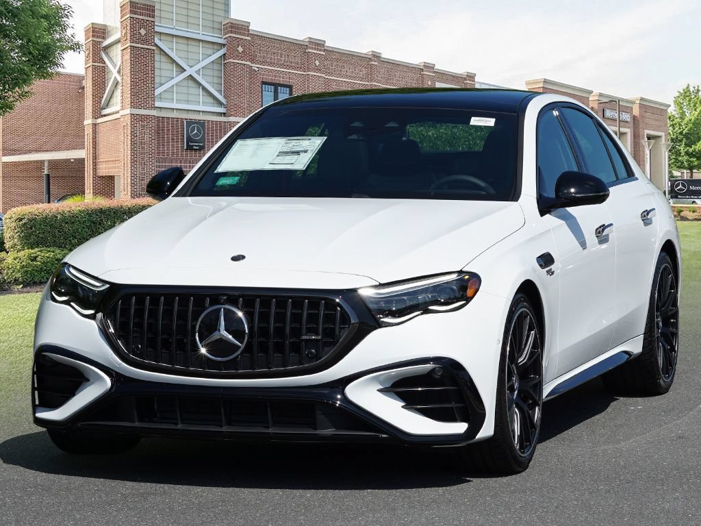 New 2026 MANUFAKTUR Moonlight White Metallic Mercedes-Benz E 53 AMG® image 35