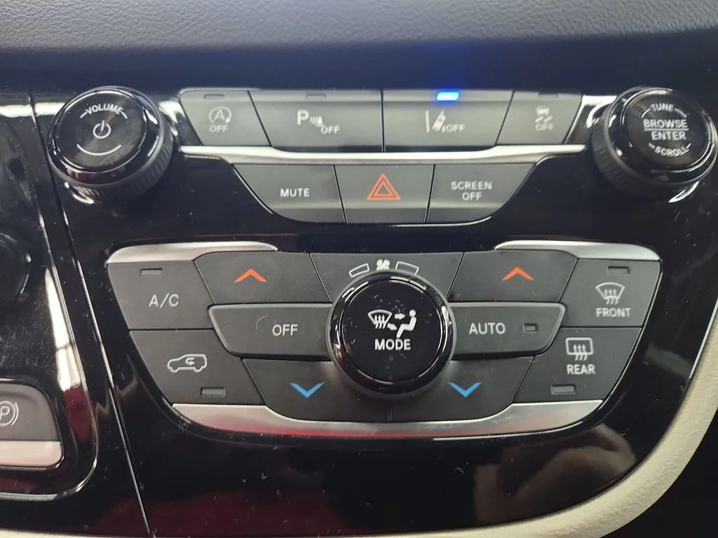Used 2024 White Chrysler Touring L image 16
