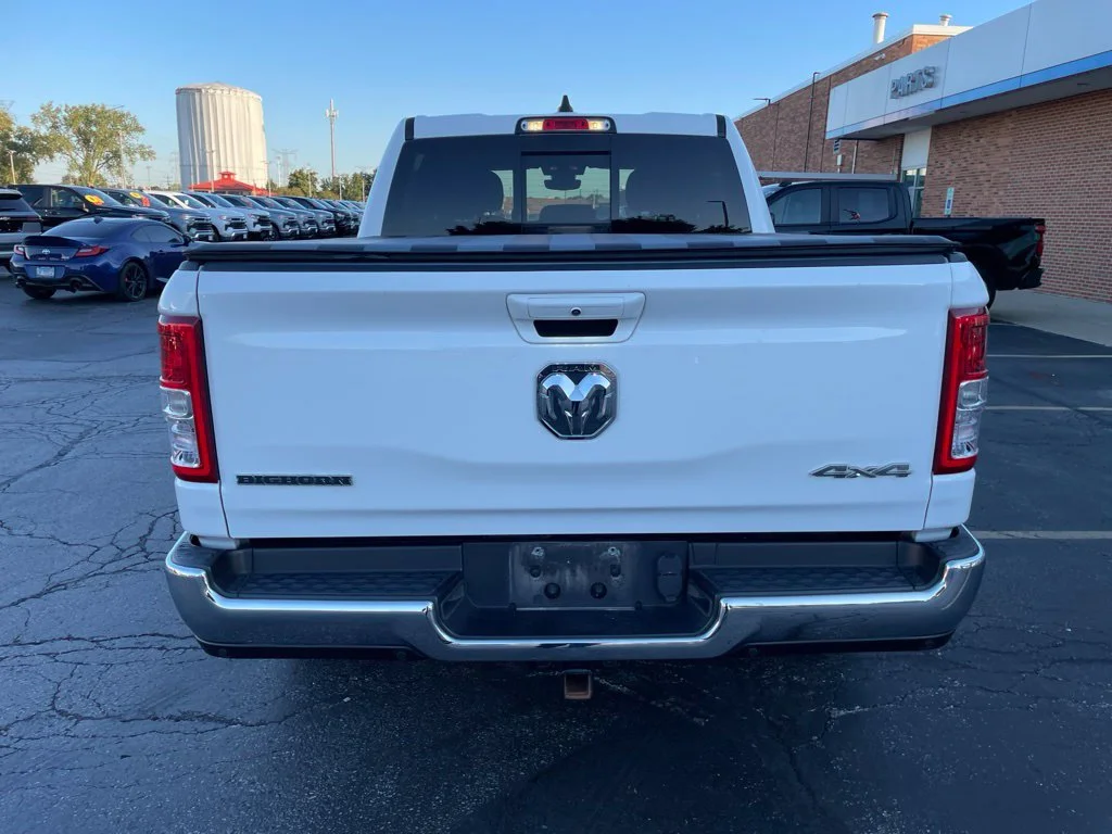 Used 2022 White Ram Big Horn/Lone Star image 4