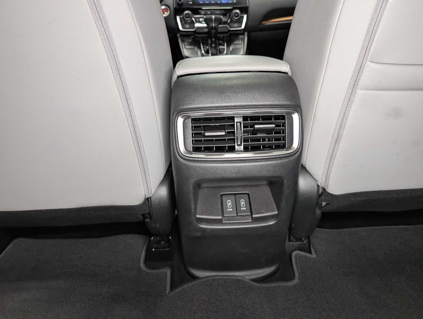 Used 2018 Obsidian Blue Pearl Honda Touring image 21