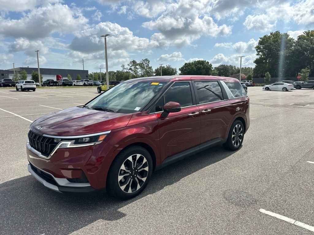 Used 2023 Red Kia EX image 14