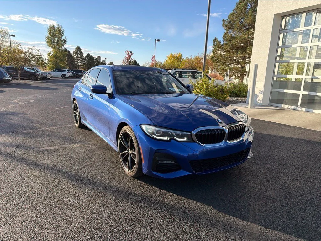 Used 2021 Blue BMW 330i xDrive image 7