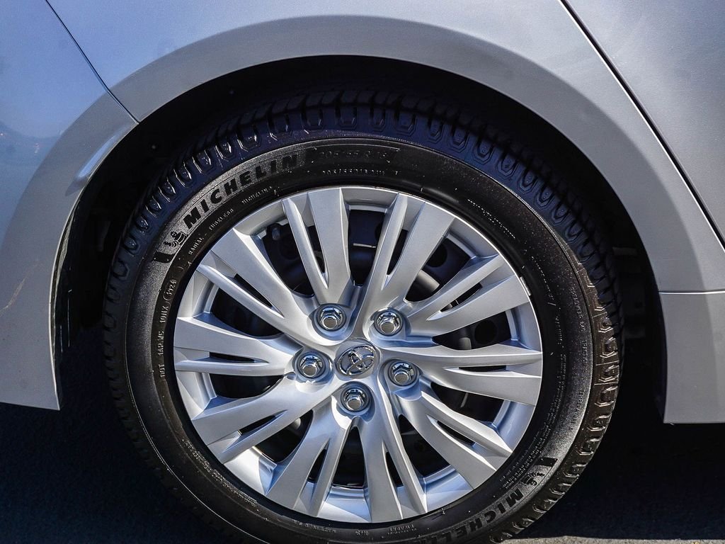 Used 2021 Silver Toyota LE image 8
