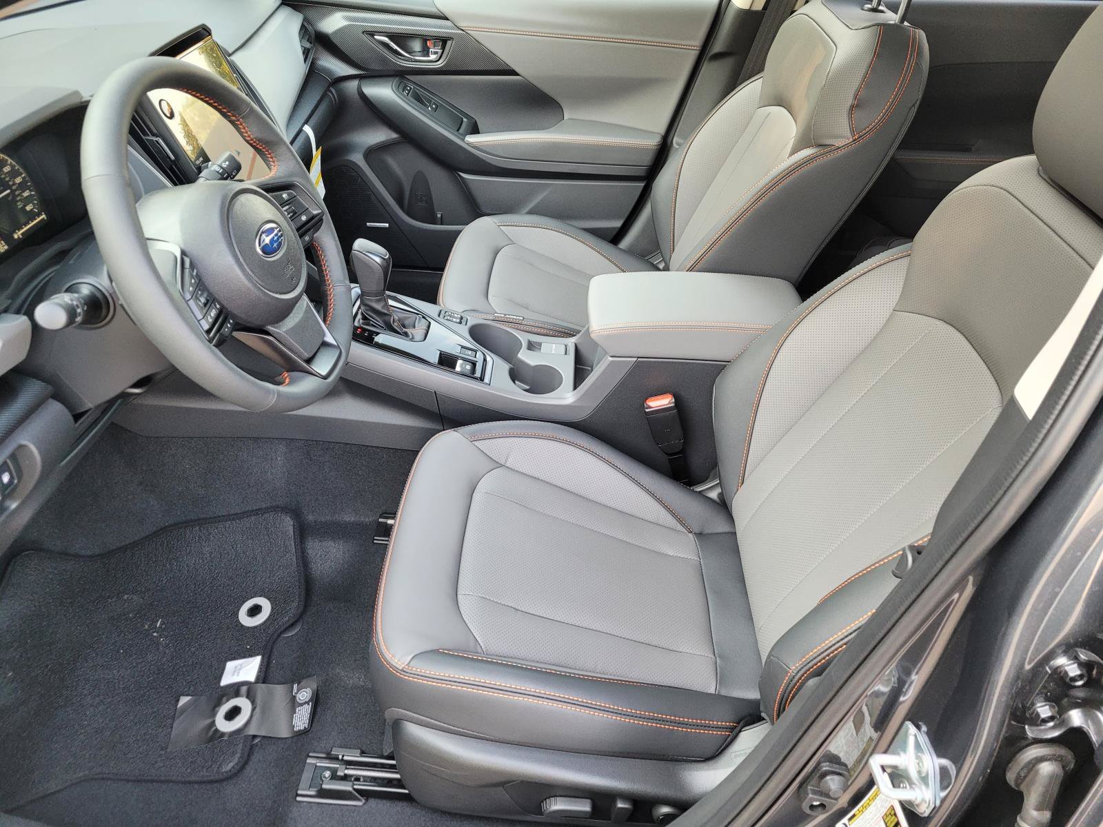 New 2026 MAGNETITE GRAY PEARL Subaru Limited Hybrid image 3
