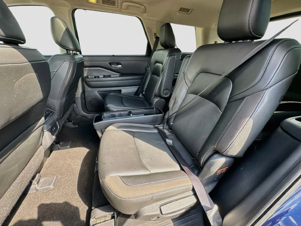 Used 2024 Blue Nissan SL image 31