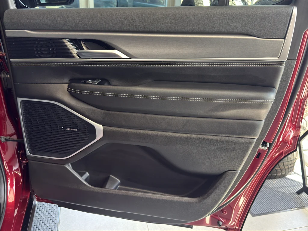 New 2026 Velvet Red Pearlcoat (DISC) Jeep Limited Altitude image 10