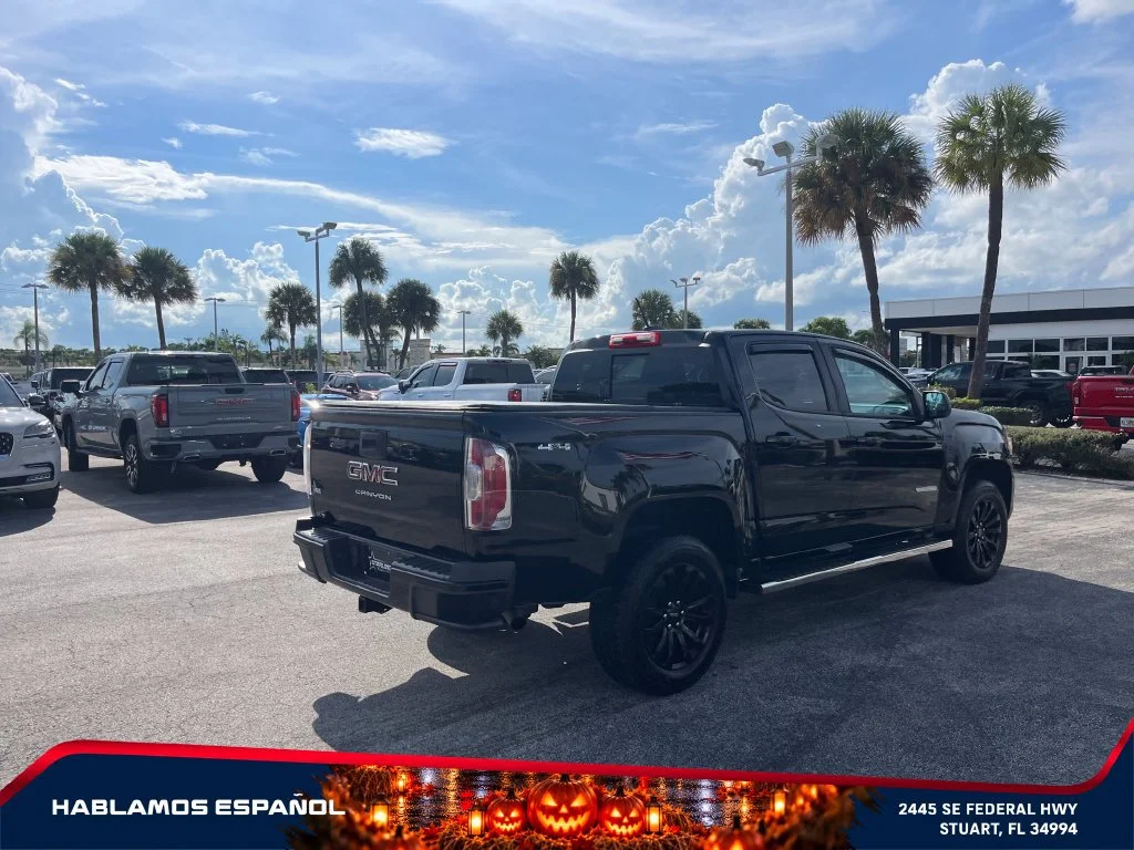 Used 2022 ONYX BLACK GMC 4WD Elevation image 7