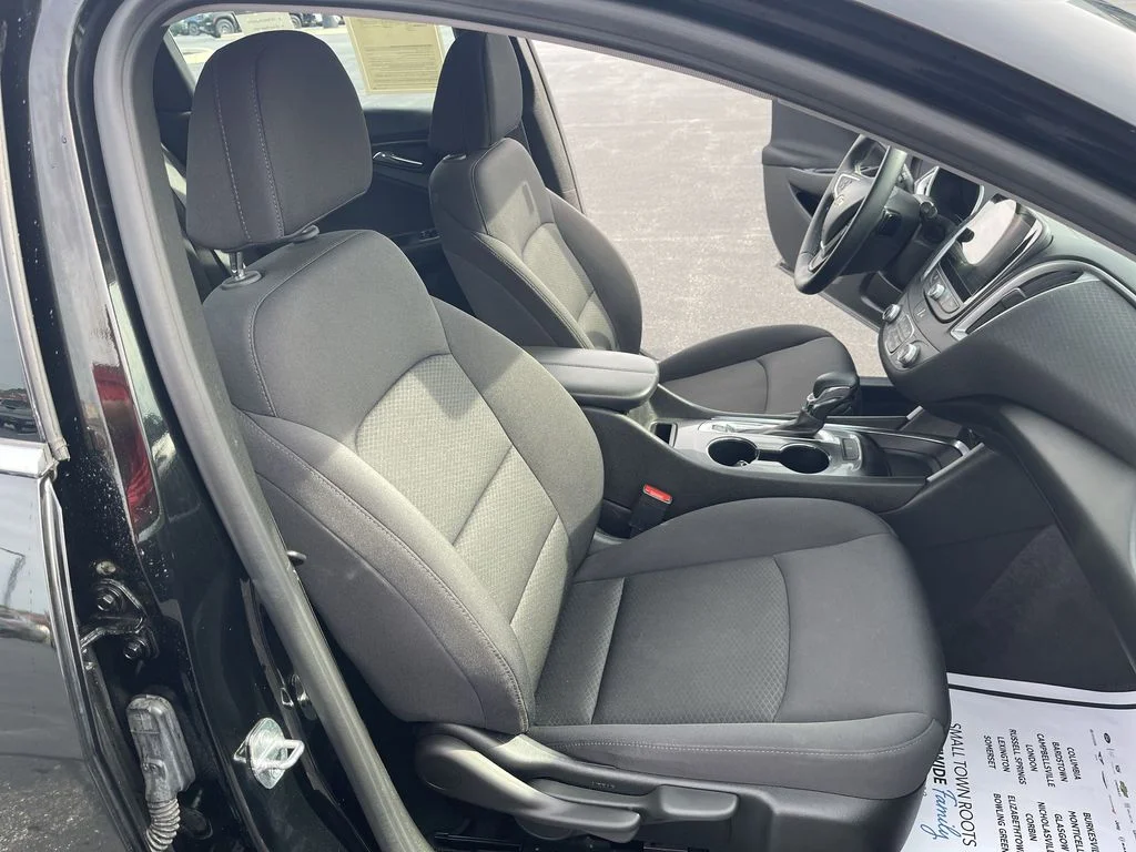 Used 2023 Black Chevrolet LT image 24