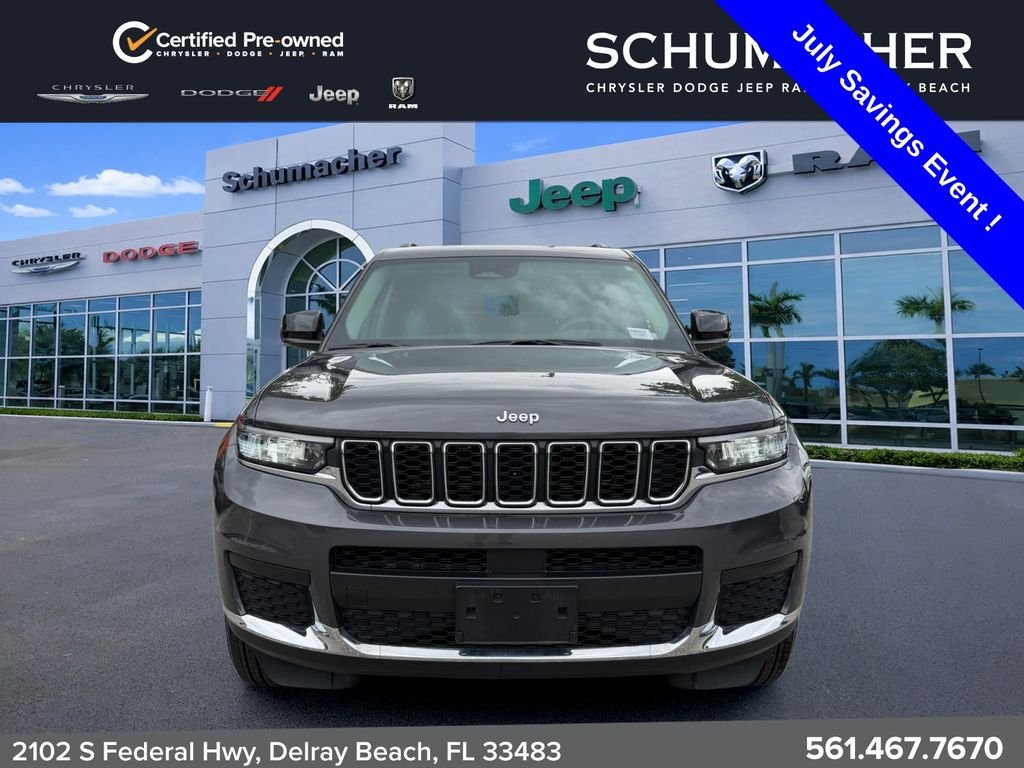 Used 2023 Gray Jeep Laredo image 2